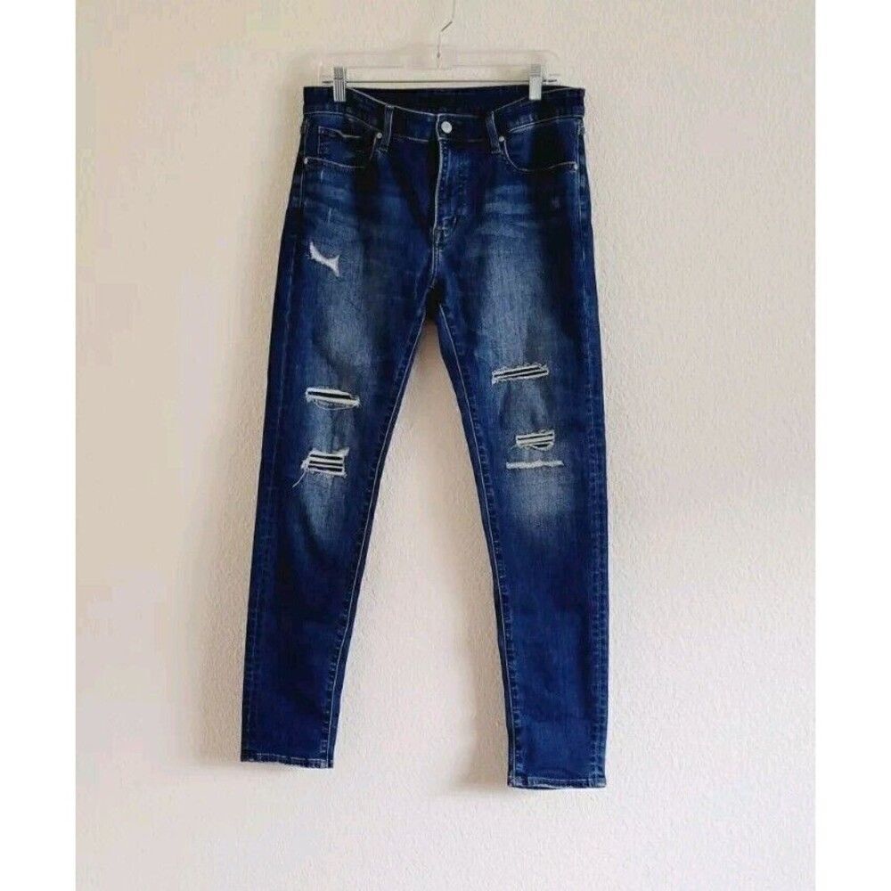 Uniqlo Blue Demin Ripped Distressed Jeans Men's Size 33X32